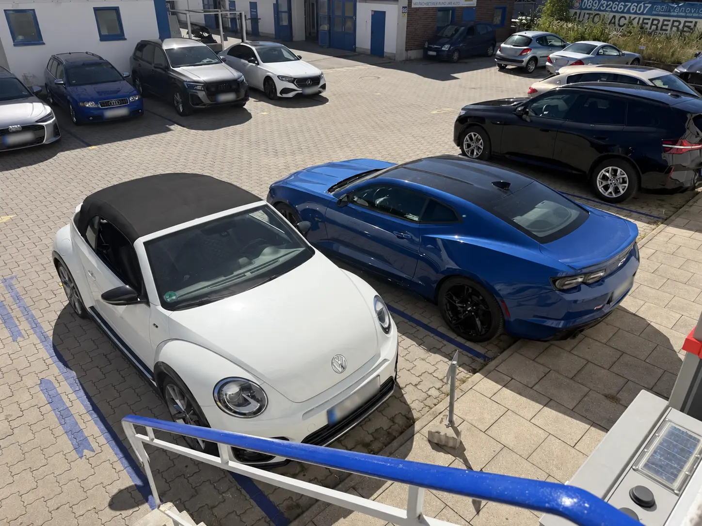 Flottenfahrzeuge am Karosseriezentrum bei KLZM in Garching bei München